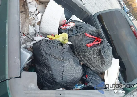 2001 Ford F-150 Harley-Davidson Edition/King Ranch Edition/Lariat/Xlt z USA, uszkodzony, nr VIN 1FTRW07L61KE20521